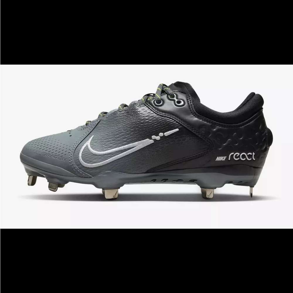 Nike Hyperdiamond 4 Elite $95 Women's Softball Cleats shoes NEW 7-10 CZ5917-001